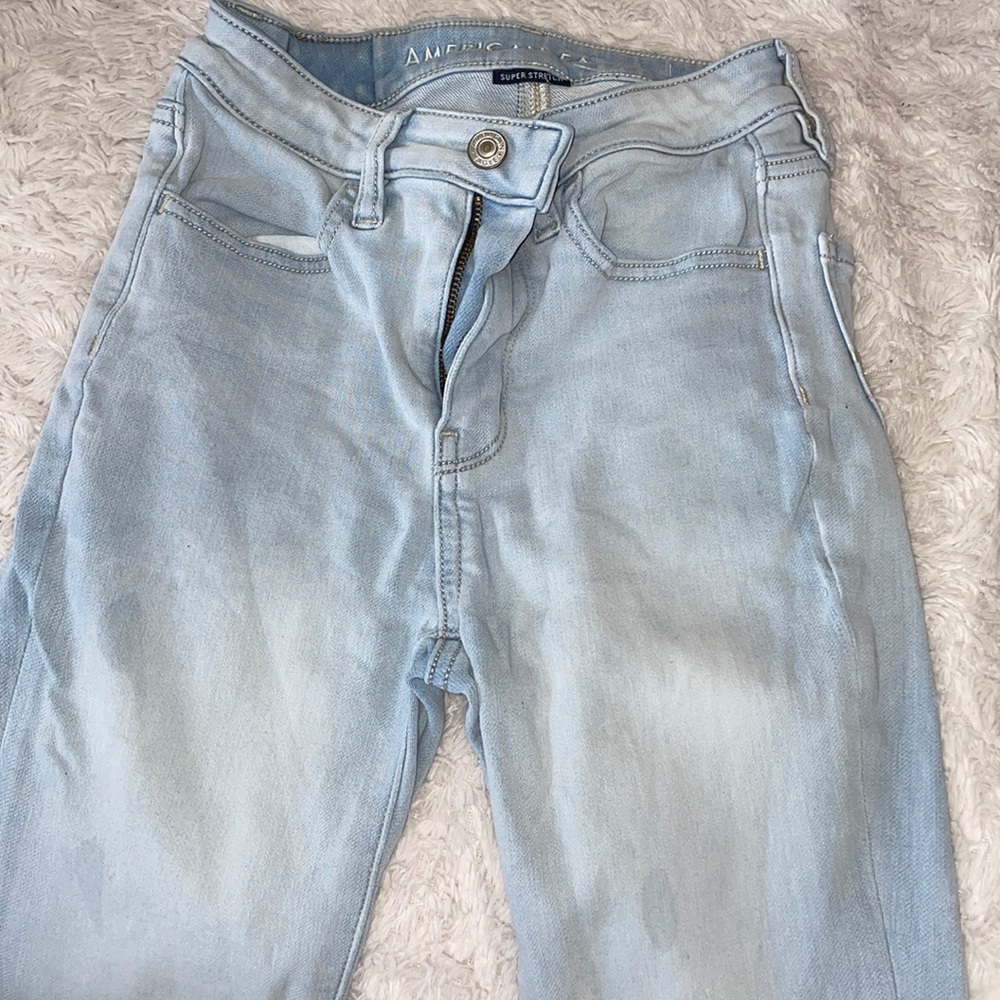 Womens light blue American eagle jeans